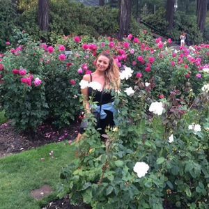 Meet your Posher, Gabrielle